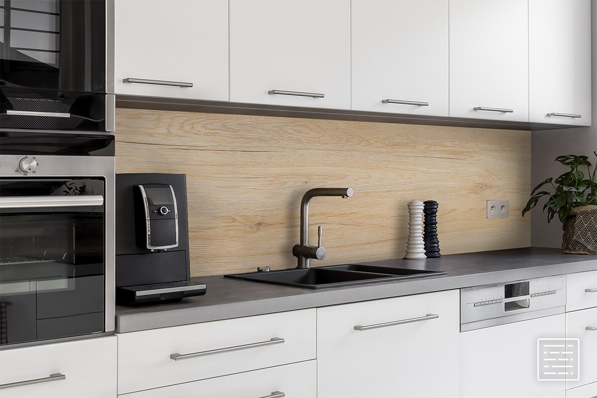 Samolepilna nalepka za pohištvo.